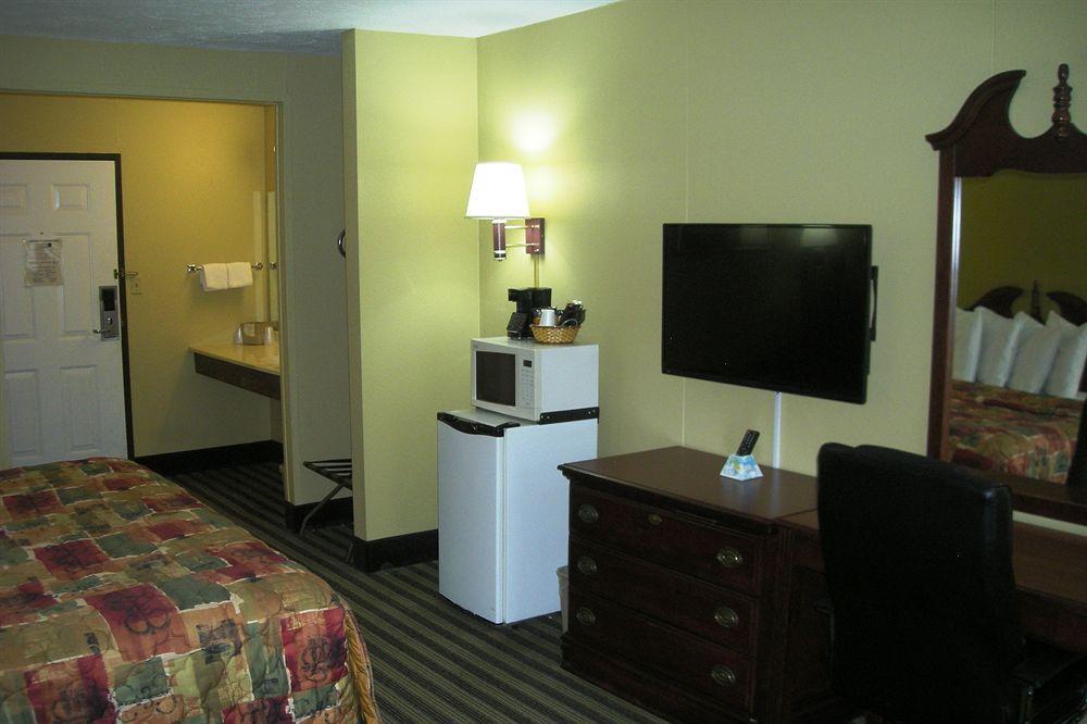 Red Roof Inn Paducah Exterior photo