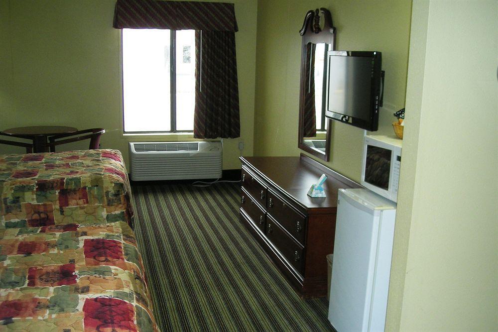 Red Roof Inn Paducah Exterior photo
